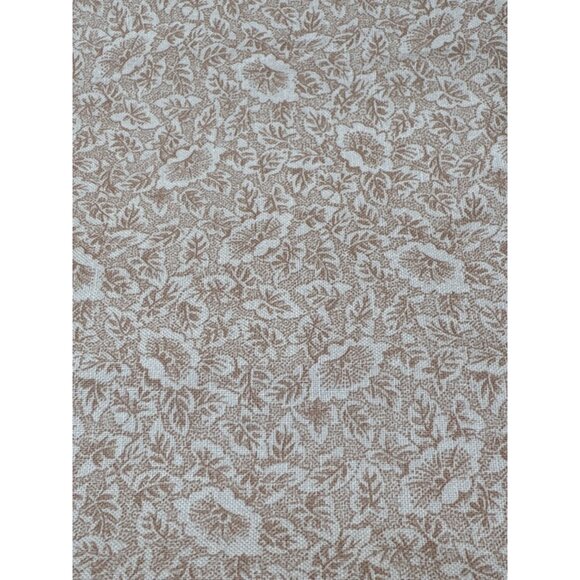 Floral Beige & Cream Fabric 15" X 37" Cotton Sewing & Crafting Material - Picture 1 of 6